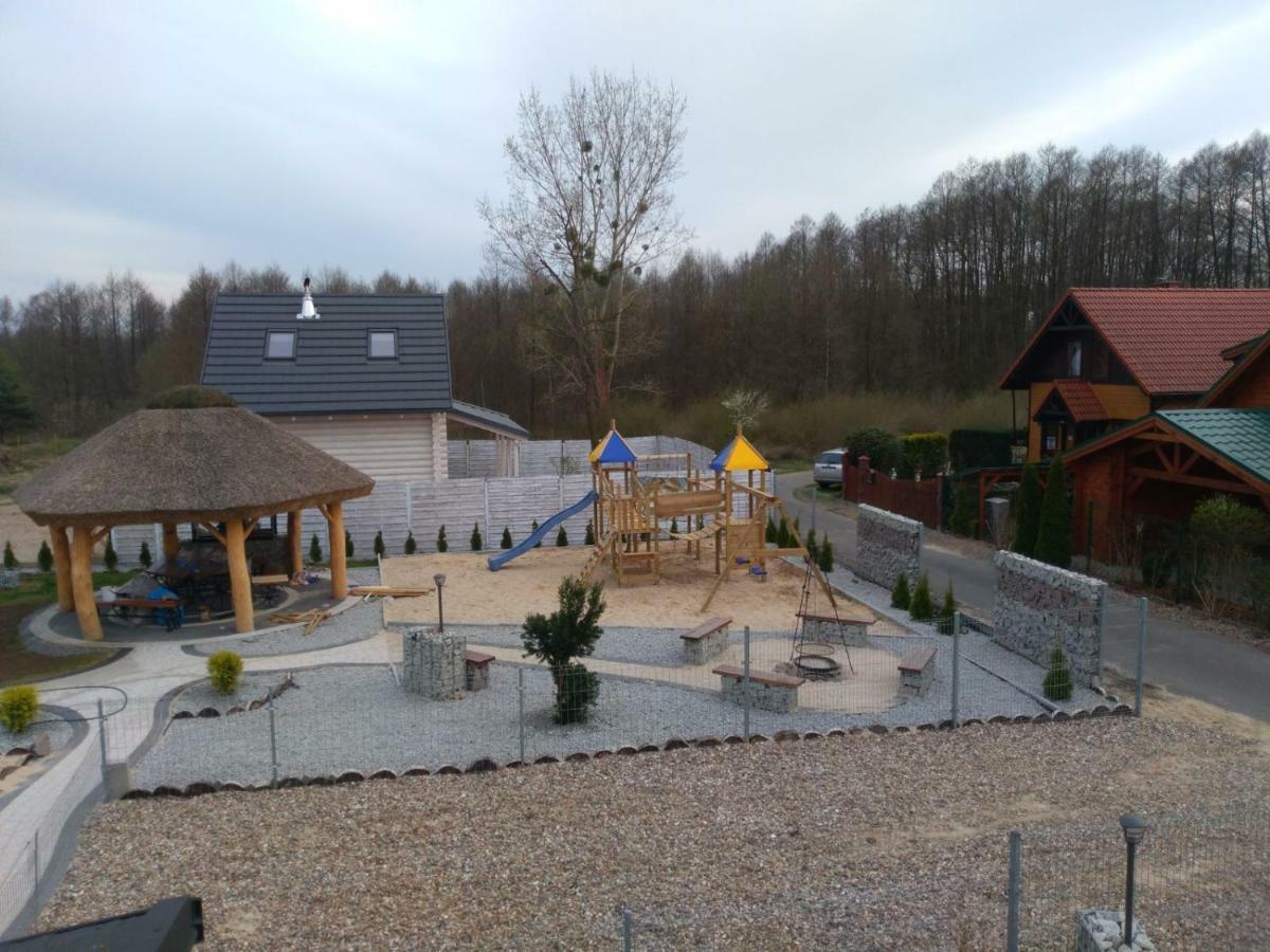 Bacowki Nad Jeziorem Goszcza Lubrza  Exterior photo